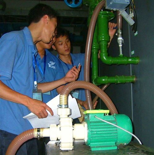 亚欣中央空调水系统管道清洗工艺